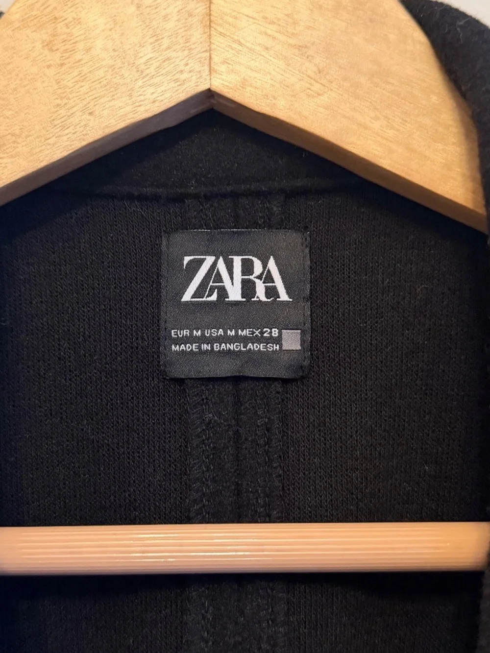 Zara Felt Texture Coat in Black Size Medium - Picture 11 of 14